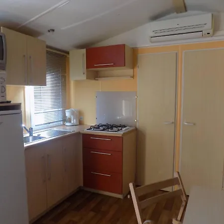 別荘 Natur Camping Bungalow T3 - 1 *